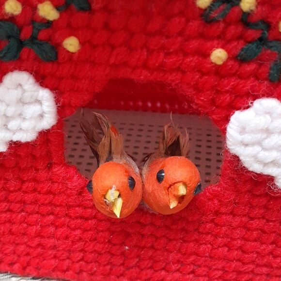 Vintage 2-pcHandmade Needlepoint plastic Canvas barn and 3D birdhouse collection - Picture 12 of 13